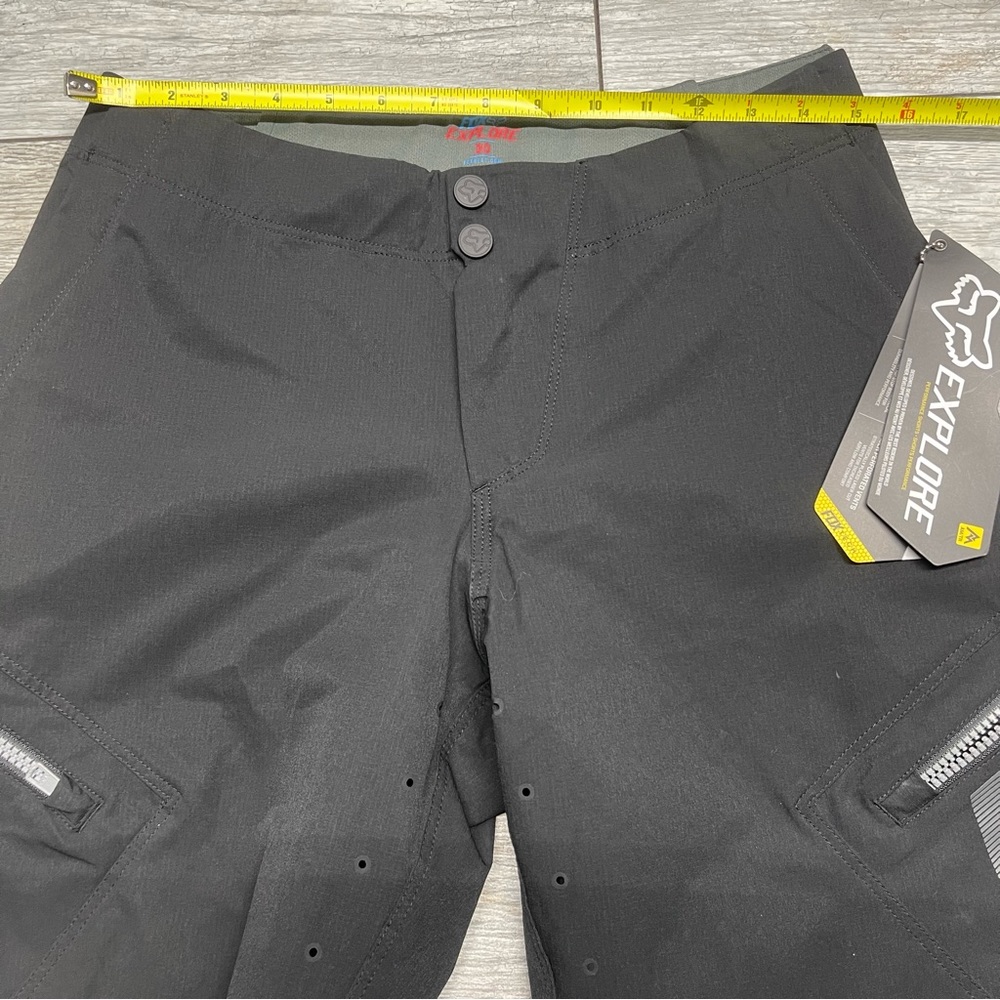 Fox Explore shorts size 30 - Picture 5 of 11